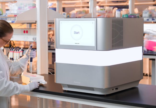 nextseq-2000-in-lab