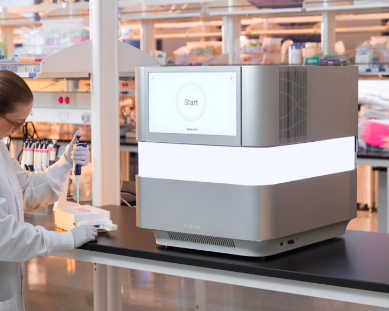 nextseq-2000-in-lab